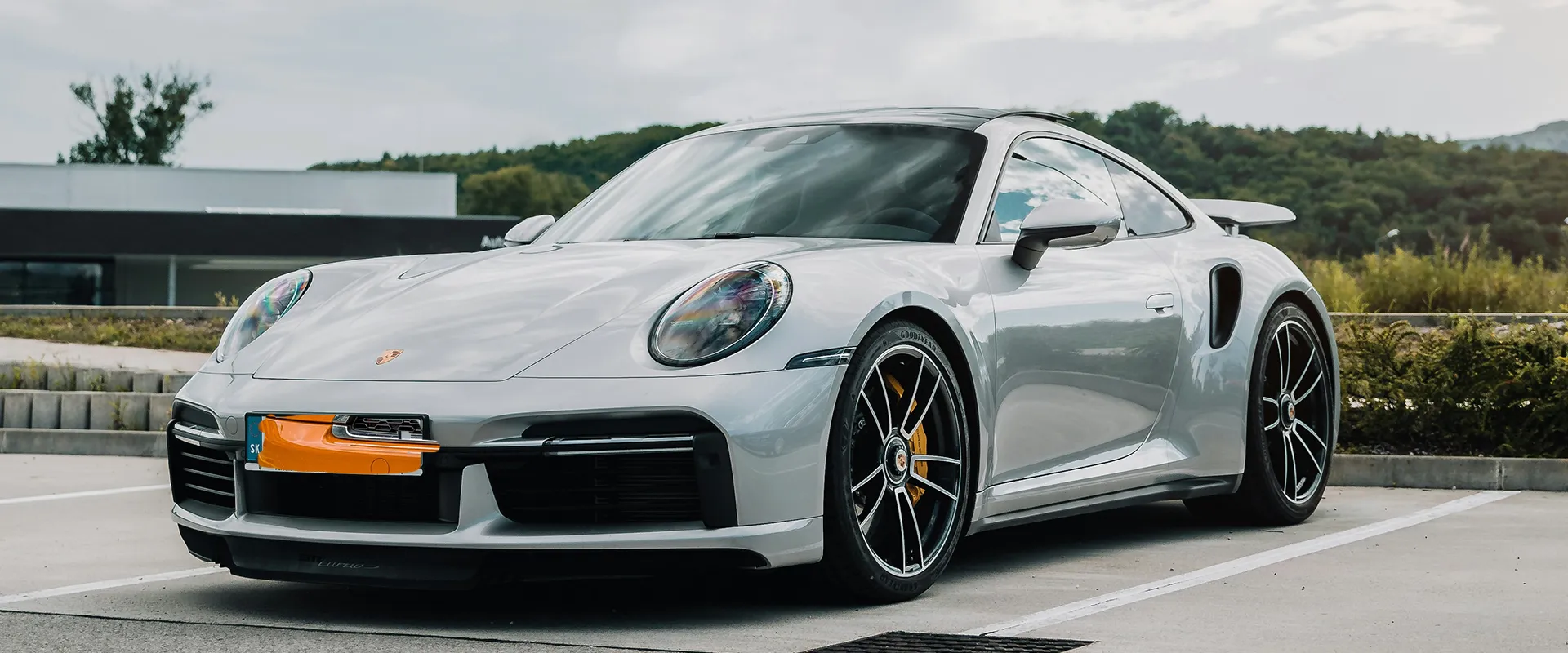 Porsche Repair & Services in Farmington Hills, MI