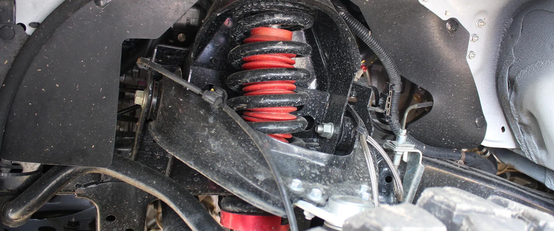 Shock & Struts near Farmington Hills, MI