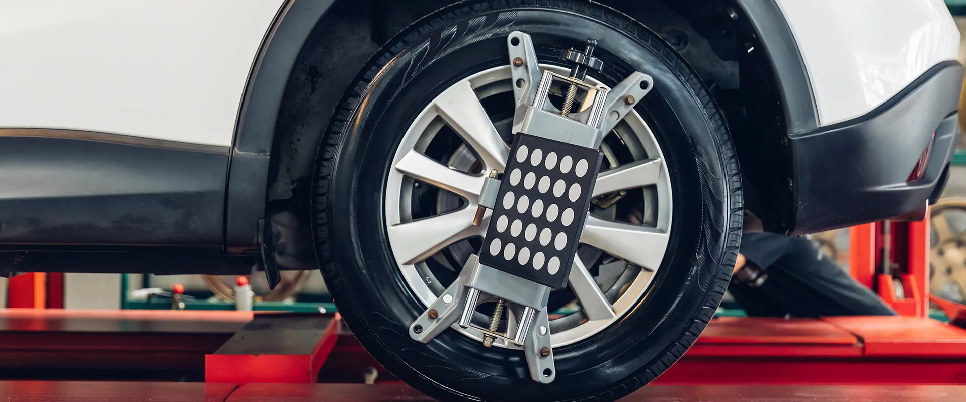 Wheel Alignment near Farmington Hills, MI